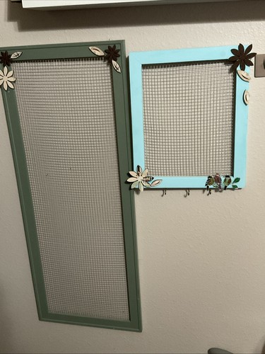 Hanging earring holder - earring,
