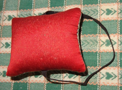 Old vintage silk pin cushion - old,