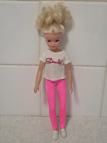 Vintage pedigree sindy doll - vintage,