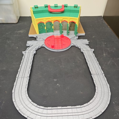 Take play tidmouth - n, sheds