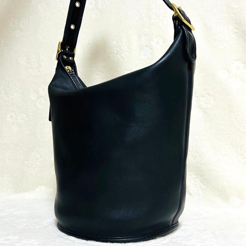 Vintage coach leather - leather, duffle