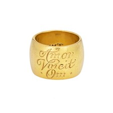 Amor Vincit Om Inscription