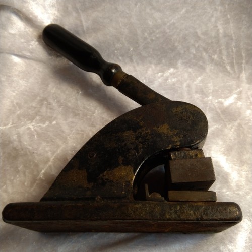 Antique cast iron - antique,