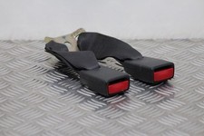 Toyota Corolla Seat Belt Buckle Lock Rear Passengers Side (2004)