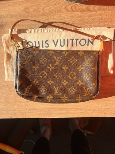 Louis vuitton pochette - vuitton,