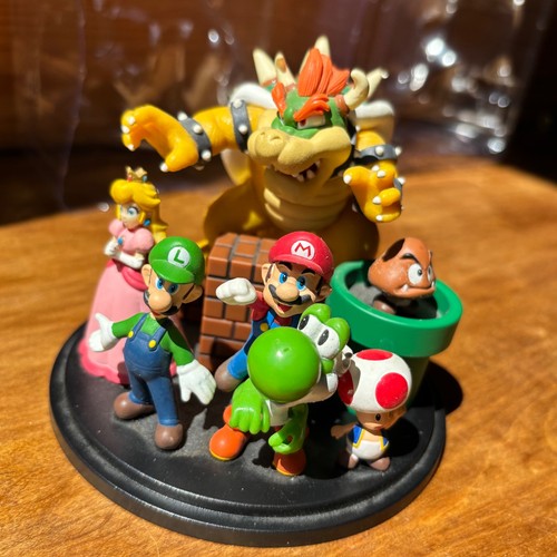 Boxed club nintendo super - club,