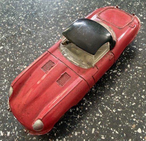 Dinky toys type jaguar - dinky,