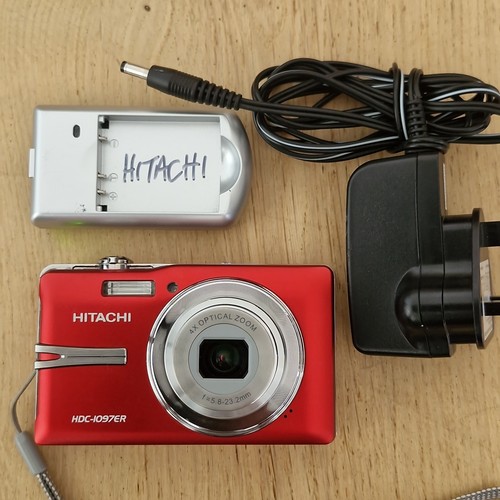 Hitachi hdc 1097e - hitachi, 10mp