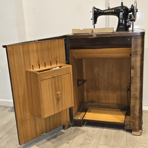 Vintage 1960 jones central - vintage,