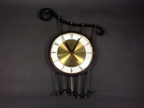 Antique hanging clock brand