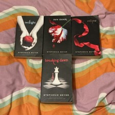 Twilight Book Collection By Stephenie Meyer (Set Of 4) 2