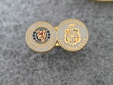 CLASSIC LUTON TOWN CREST