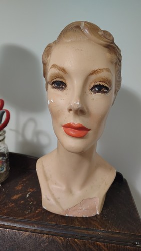 Vintage 1940s female mannequin - 1940s,