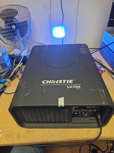 Christie lx700 projector - projector,