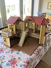 Sylvanian Families Willow Hall
