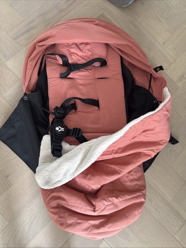 Bugaboo new baby insert - new,