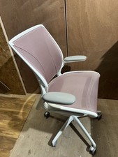 20 Av HUMANSCALE Diffrient