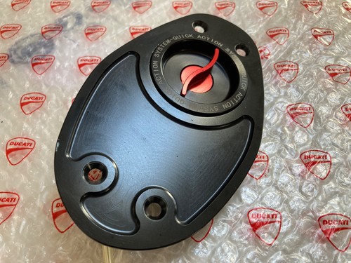 Ducati 749 999 - , release