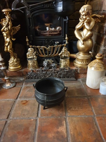 Antique cast iron - cast, cauldron