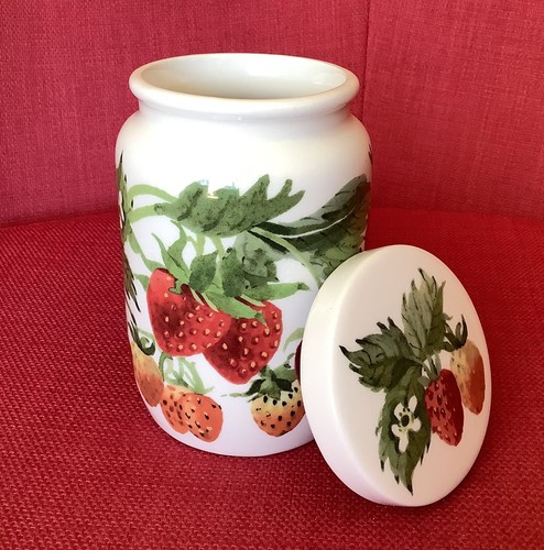 Emma bridgewater strawberries - bridgewater,