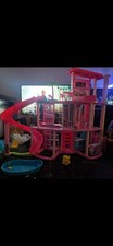 Barbie Dreamhouse Dolls House