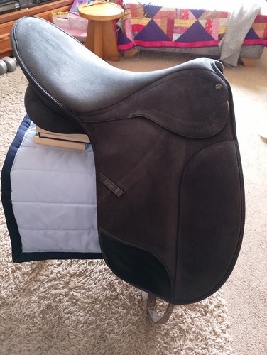 Wintec pro dressage saddle - wintec,