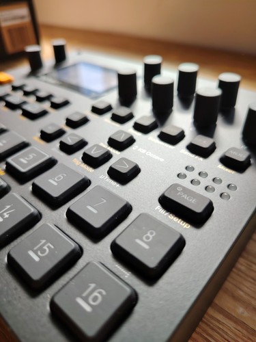 Elektron digitakt with - 2,