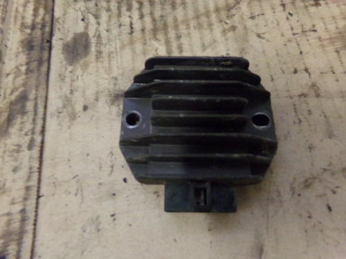 Voltage regulator yamaha - regulator,