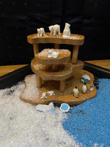 Small world play platform - small,