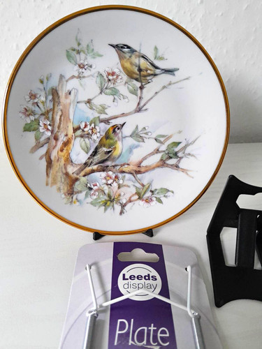 Goldcrest plaque 17cm china - goldcrest,