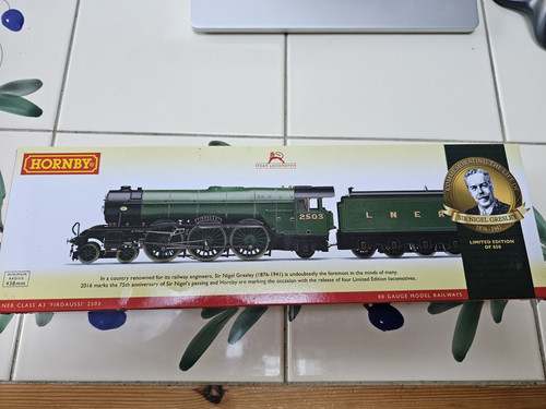 Hornby r3437 class 6 2 - hornby,