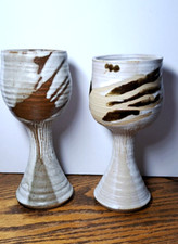 POTTERY GOBLETS BROWN SET OF 2