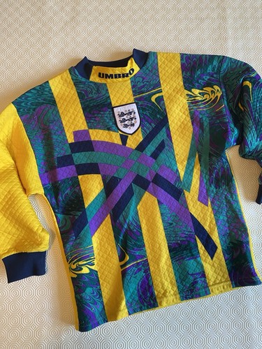 Vintage 1995 england - vintage,