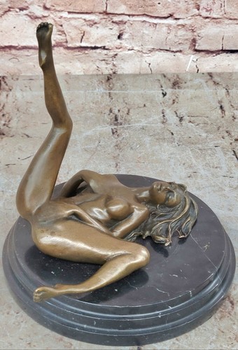 Handmade signed bronze - handmade signed,