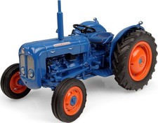 Universal Hobbies UH6270