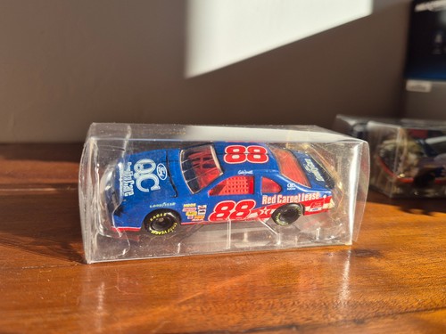 Nascar dale jarrett 64 - nascar,