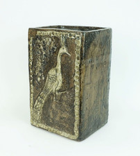 large solid VASE turid mjelve norwegian pottery studio pottery 1970s