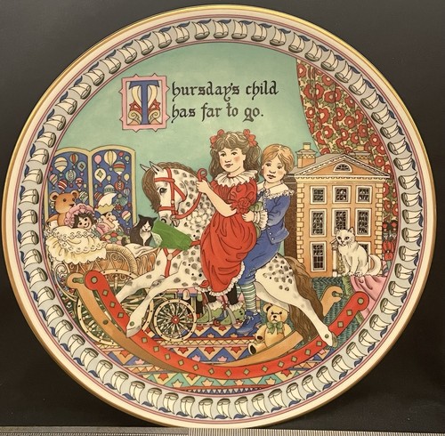 Royal worcester porcelain - royal,