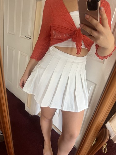 Cute white pleated - , tennis