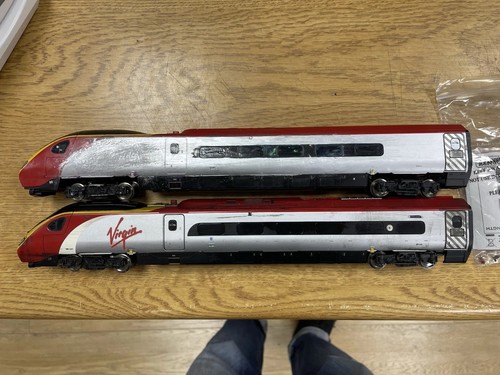 Hornby pendolino power car - pendolino, car+