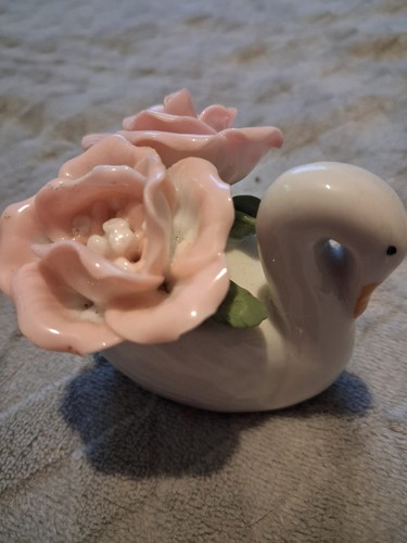 Vintage porcelain swan - vintage,