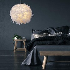 Gigi Fluffy Feather Light/Lamp