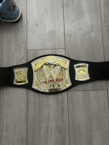 Wwe championship replica belt - replica,