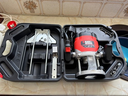 Black decker kw850e plunge - &,