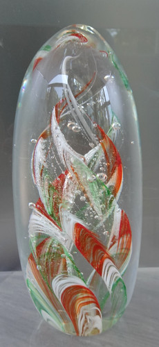 Large red white green - 5.5",