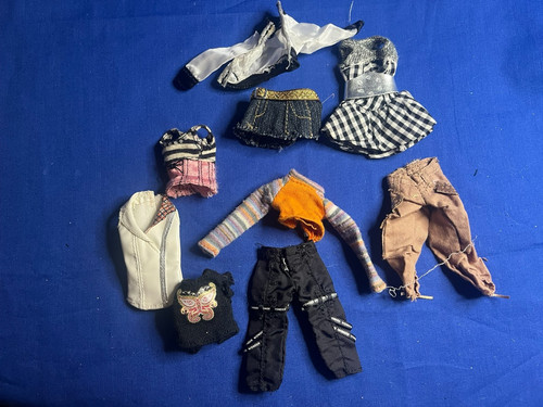 Bratz clothes bundle 1 - clothes, #1