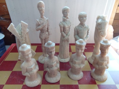Don quixote chess set - don, molds