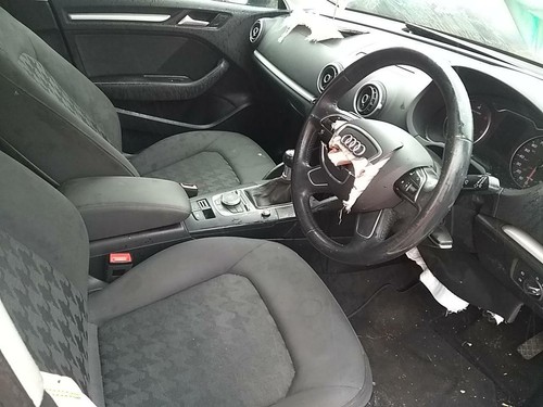 Audi steering wheel - a3,