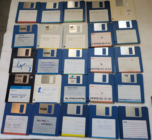 Amiga cover disks demos - 35,