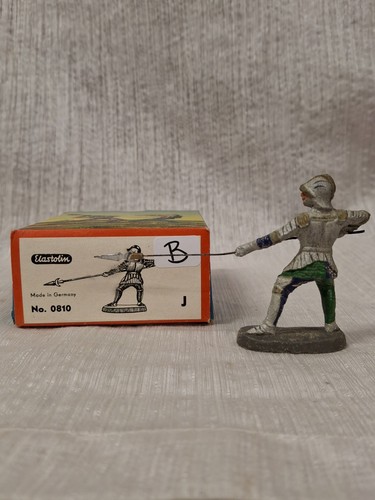 Elastolin composition knight - composition,